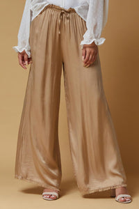 Wide legs silky pants for summer, color beige
