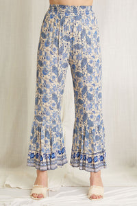 Gathered Pleated Ankles summer pants. Color blue