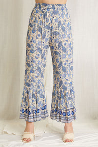 Gathered Pleated Ankles summer pants. Color blue