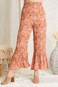 Gathered Pleated Ankles summer pants. Color pink